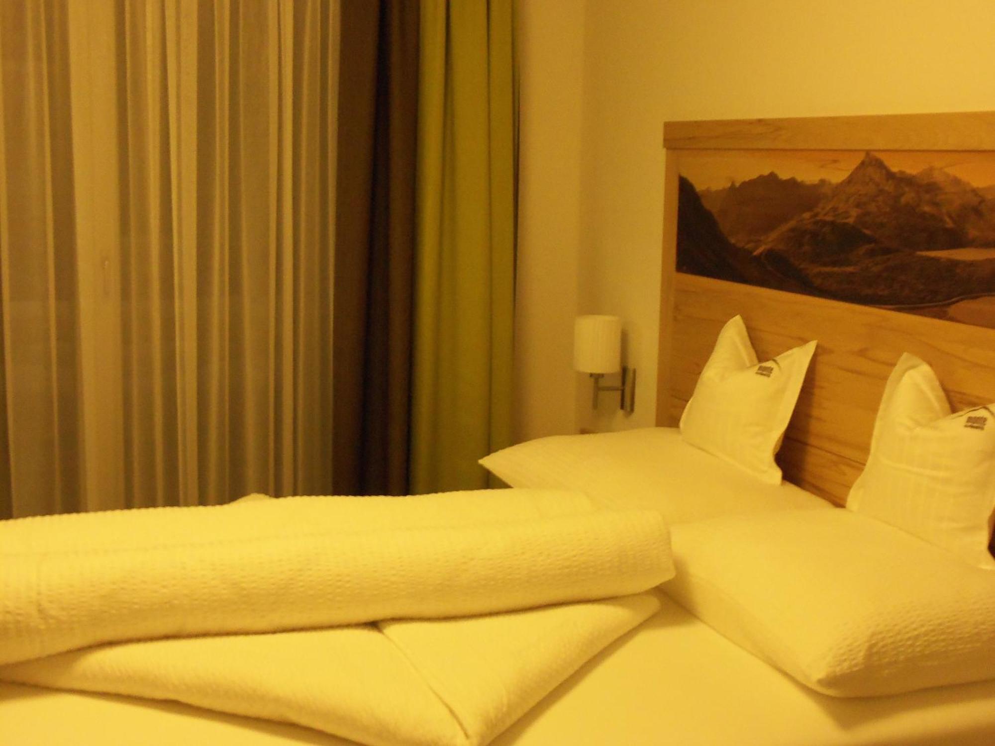Alpinhotel Monte Superior - Silvretta Card Premium Betrieb Гальтюр Экстерьер фото